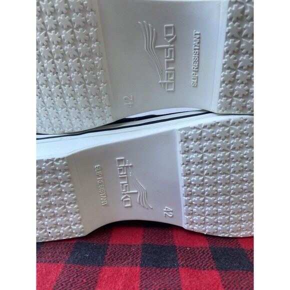 Dansko Vegan Black Canvas Slip Resistant Clogs Shoes Women Sz 42 EU/ 11.5-12 US - Picture 10 of 16